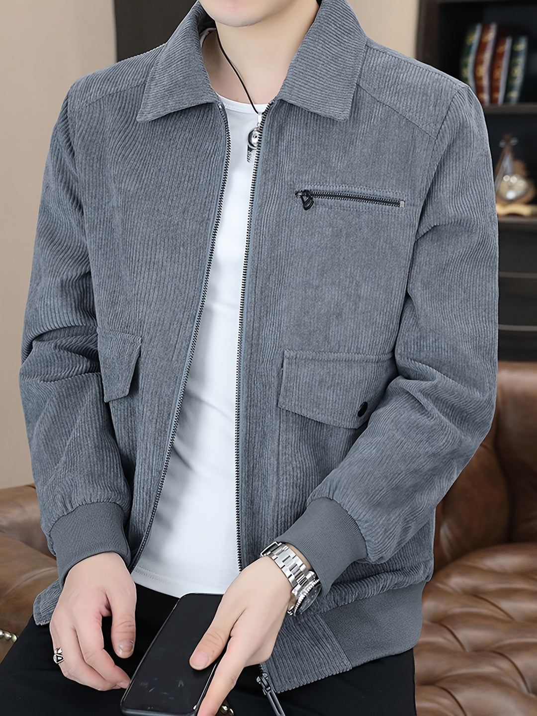 Men's Corduroy Jacket with Classic Collar and Zipper Closure