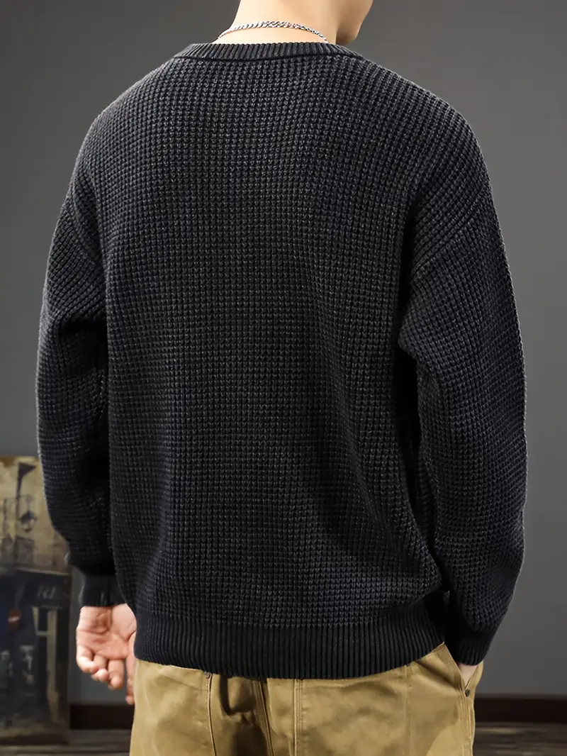 Men's Stylish Crewneck Sweater with Modern Fit